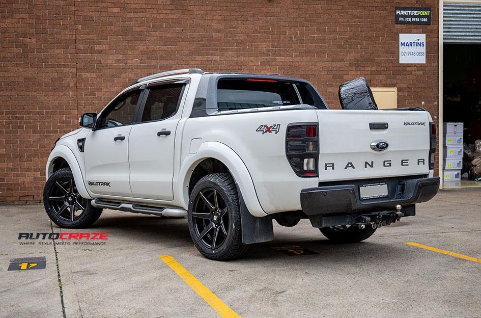 FORD RANGER AVALANCHE GLOSS BLACK MILLED ACCENTS